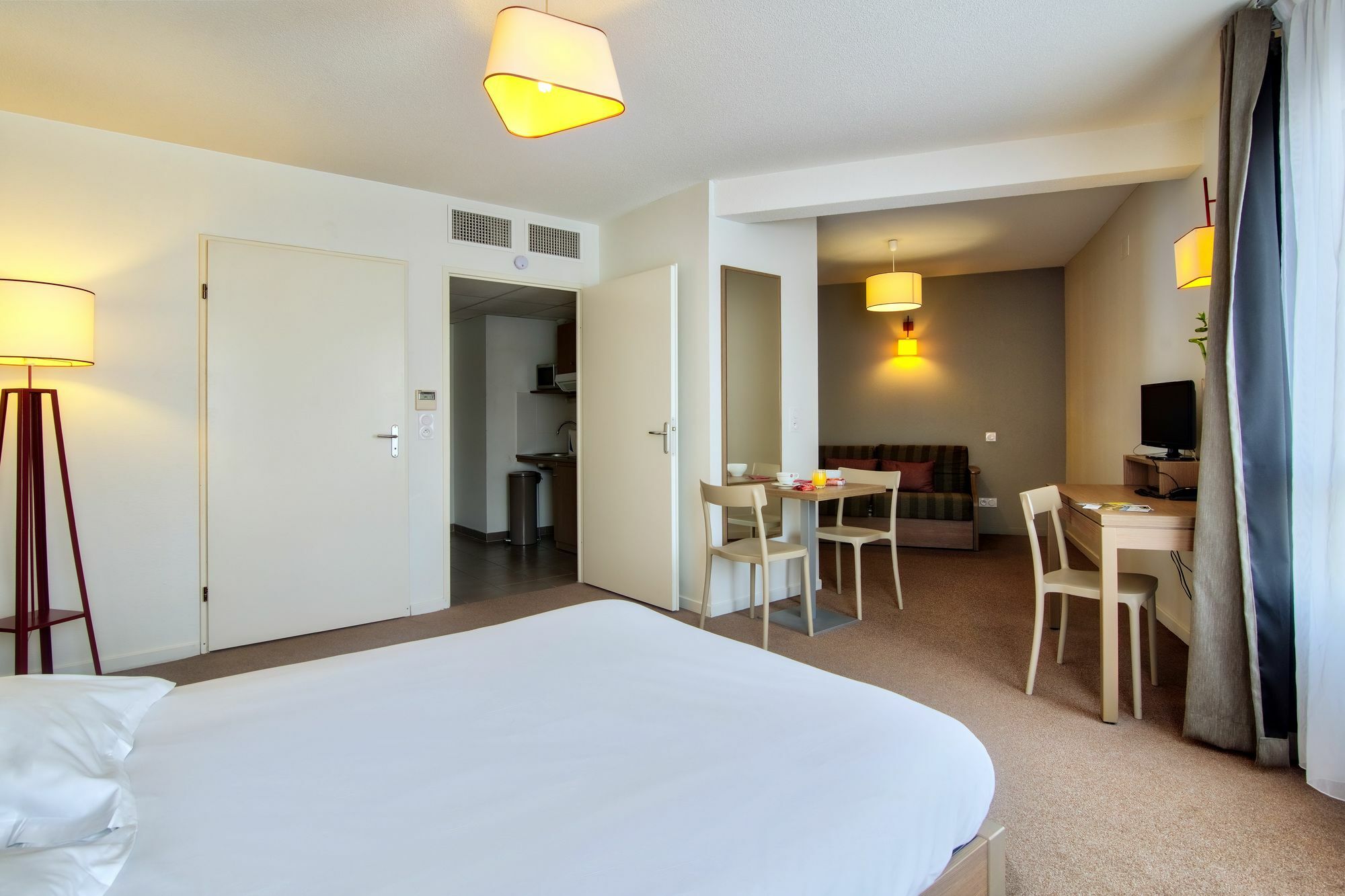 Zenitude Hotel-Residences Narbonne Centre Exteriér fotografie